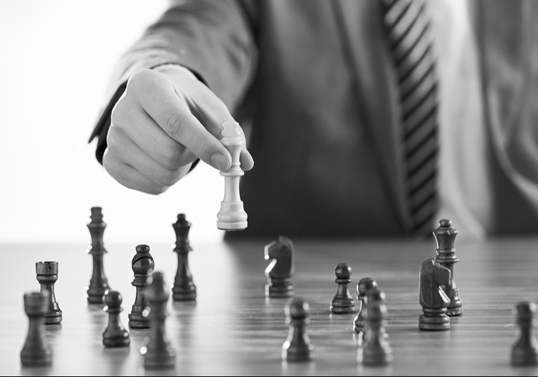 When to Abandon a Strategy: The Discipline of Strategic Exit 